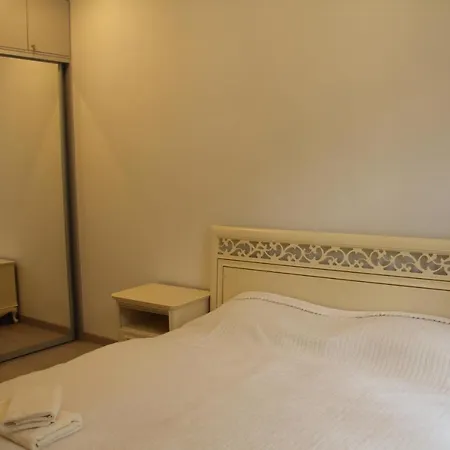 Jurincom Kralovska Vyhlidka Apartmán *